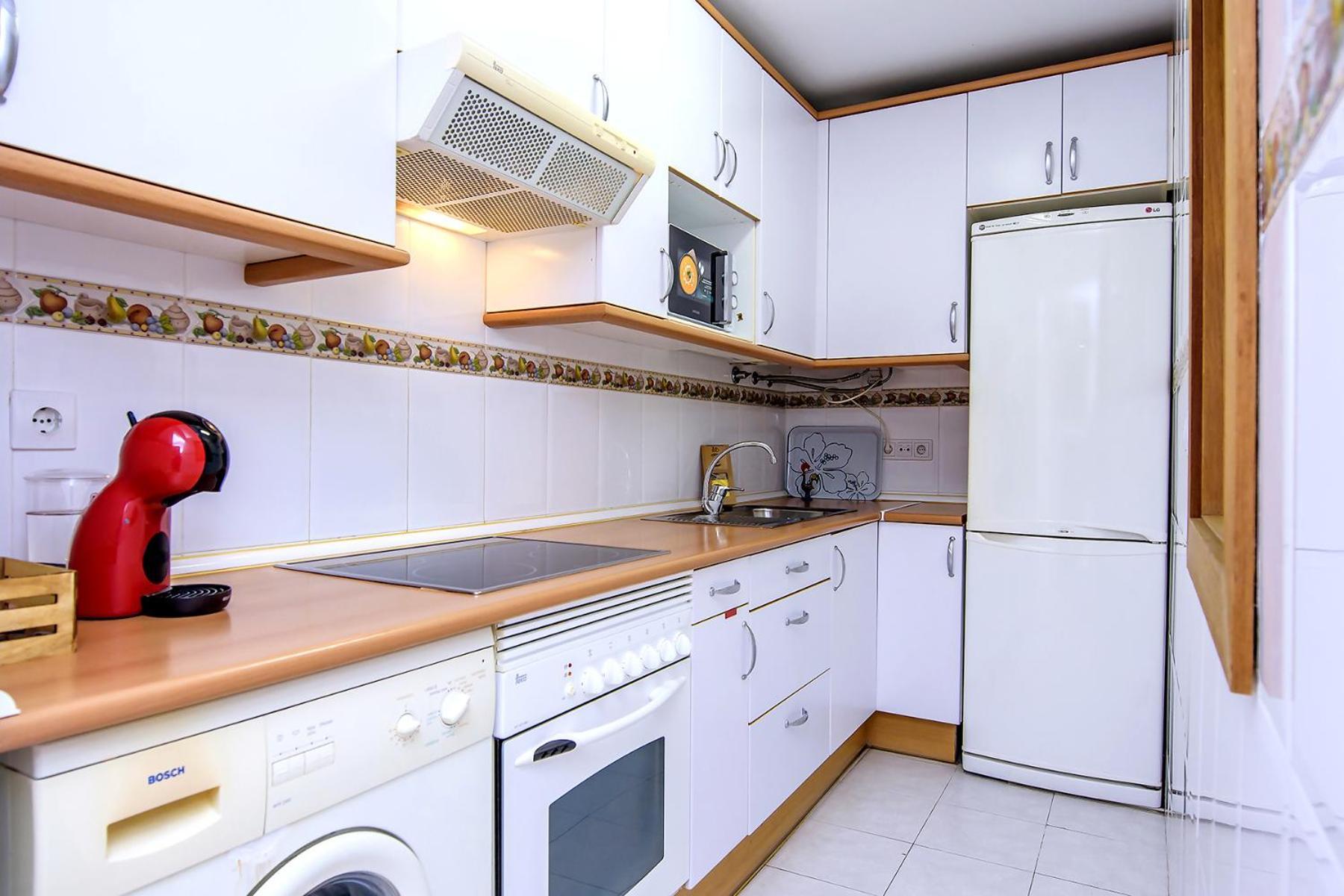 Aguilas Delicias Piscina Wifi Ac Parking Gratis Bagian luar foto