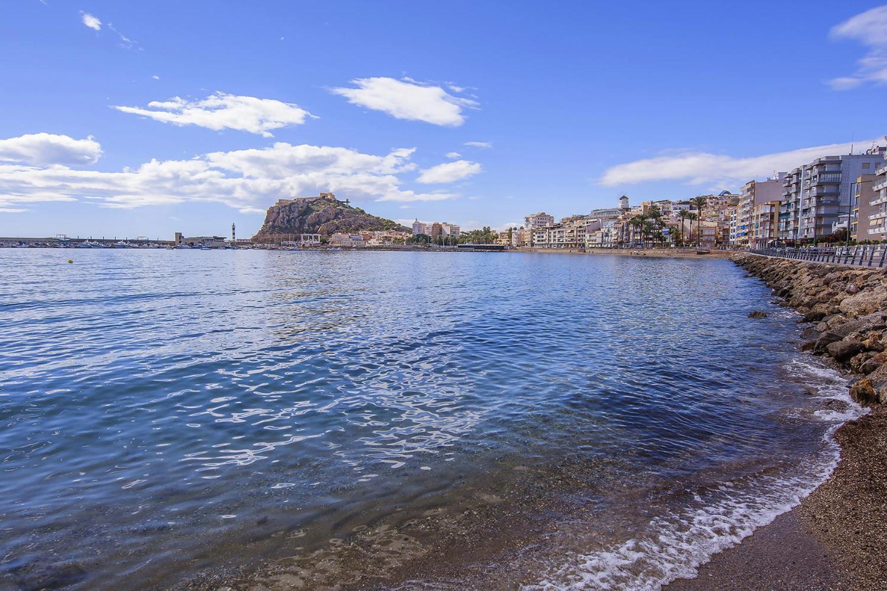 Aguilas Delicias Piscina Wifi Ac Parking Gratis Bagian luar foto